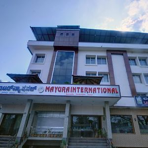 Hotel Mayura International